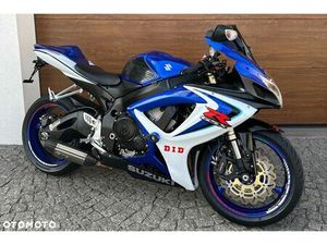 SUZUKI GSX-R