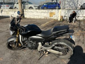 HONDA HORNET 600 CC