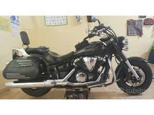 MOTO YAMAHA XVS A