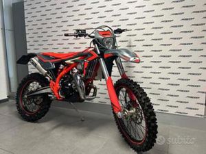 BETA XTRAINER 300 124 H MY 2025