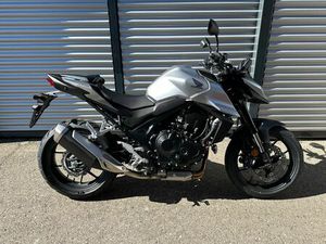 HONDA CB750 HORNET / NUR 215 KM !! /