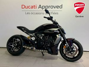 X DIAVEL V4