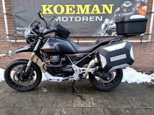 MOTO GUZZI V 85 TT (BJ 2023) V85TT TRAVEL UITGEVOERD. 3400 K — MOTOREN | MOTO GUZZI — MARKTPLAATS