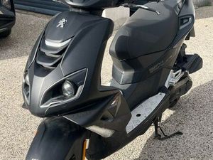 VENDS SCOOTER 50 PEUGEOT SPEEDFIHGT