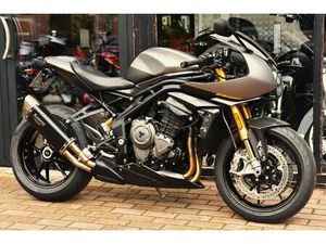 TRIUMPH 1200 SPEED TRIPLE RR BREITLING LIMITED EDITION N°205/270