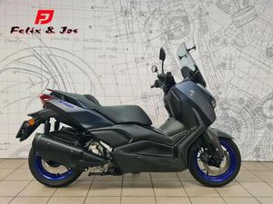 ② YAMAHA X-MAX 300 (ANNÉE DE CONSTRUCTION 2023)