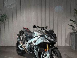 APRILIA TUONO V4 1100 - LE SHOWROOM