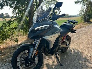 MULTISTRADA DUCATI