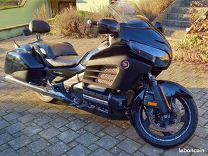 HONDA GODWING BAGGER F6B 1800 FULL BLACK