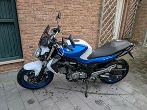 SUZUKI GLADIUS SFV650A