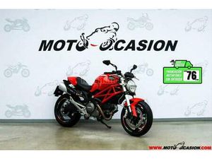 DUCATI - MONSTER 696