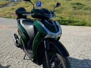 HONDA - SH125 TOP BOX VERDE VETRO