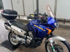 HONDA - TRANSALP 650