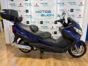 SUZUKI - BURGMAN 250