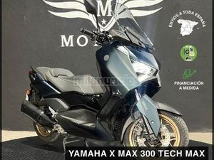 YAMAHA - XMAX 300