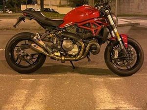 DUCATI - MONSTER 821
