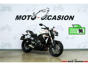 TRIUMPH - STREET TRIPLE