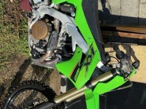 KAWASAKI 450 KX-F 2022 50HEURES D’ORIGINE