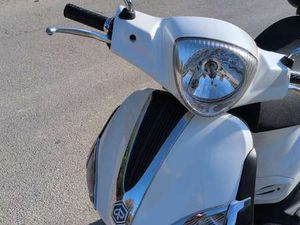 PIAGGIO LIBERTY 125 WEIß