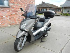 ② YAMAHA X-CITY 250 2014