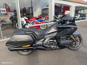 HONDA GL1800 GOLD WING BAGGER DCT 50ÈME ANNIVERSAIRE