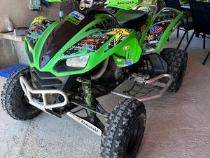 KAWASAKI KFX 700 →