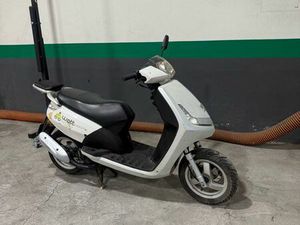 SCOOTER VIVACITY 3