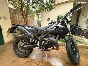 RIEJU MRT 50 SM – 2 790 KM – TRÈS BON ÉTAT – TOULON