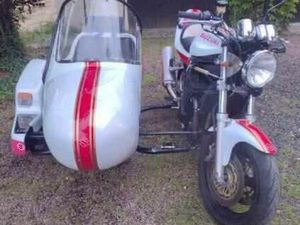 SIDE CAR SUR BASE 1200 BANDIT 30000KM