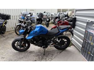 HONDA CB750 HORNET 2025 750 CM3 | MOTO ROADSTER | 500 KM | BLEU | 13920 ST MITRE LES REMPARTS