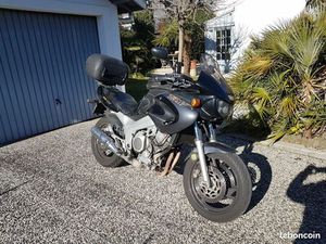 YAMAHA TDM 850
