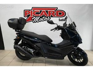 KYMCO SKYTOWN 125 - 2025 - 144KM - ÉTAT NEUF