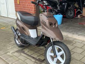 ② MBK BOOSTER 70 CC