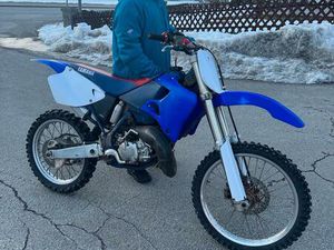 YAMAHA YZ 125