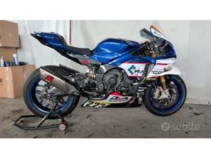 YAMAHA YZF R1 - 2025