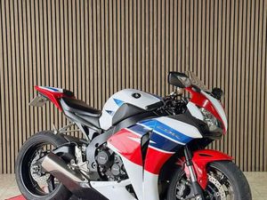 HONDA CBR1000RR 2008 LEIRIA, POUSOS, BARREIRA E CORTES