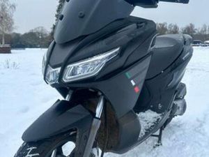 APRILIA SXR 50 + TURBO KIT UITLAAT — SCOOTERS | APRILIA — MARKTPLAATS