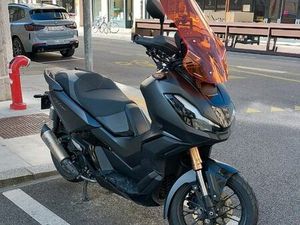 SCOOTER HONDA ADV 350