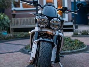 TRIUMPH ROCKET 3 R (2020) – PURE POWER, GOED ONDERHOUDEN — MOTOREN | TRIUMPH — MARKTPLAATS