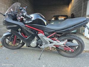 VEND MOTO KAWASAKI ER6F
