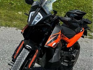 KTM 890 ADVENTURE 105 CV