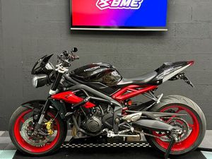TRIUMPH STREET TRIPLE 675 RX - 2016