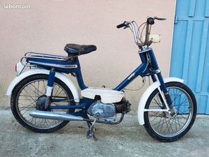 CYCLOMOTEUR HONDA AMIGO