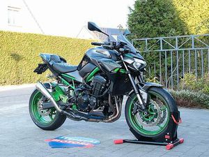 ② PERFORMANCES DE LA KAWASAKI Z900
