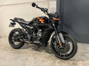 ② AZOR ZONTES GK125 LEUKE 125 CC NAKED