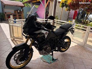 AFRICA TWIN
