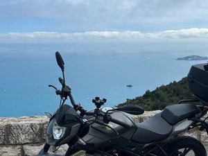 BENELLI BN 125 – 2023 – 12.500 KM – TRÈS BON ÉTAT