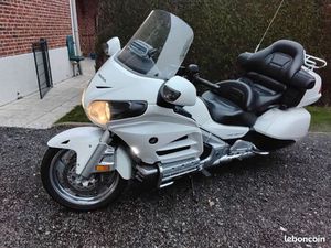 GOLDWING 1800