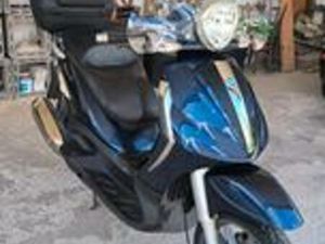 PIAGGIO BEVERLY 300 TOURER - 08/2009 - ACCESSORI