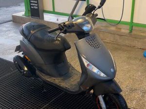 ZIP 4 TEMPS PIAGGIO
